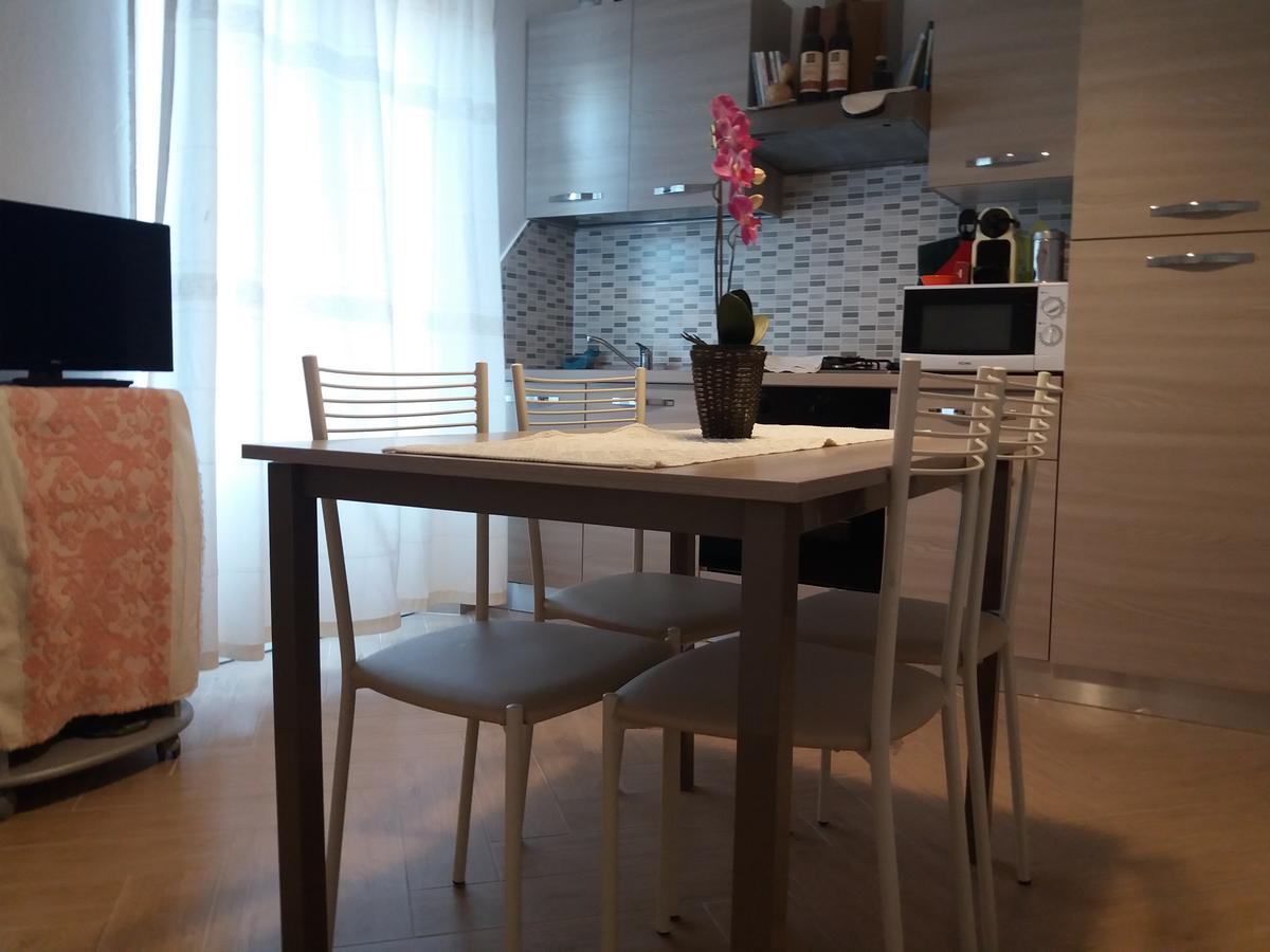Appartamento Casa Ilaria Арцахена Екстериор снимка